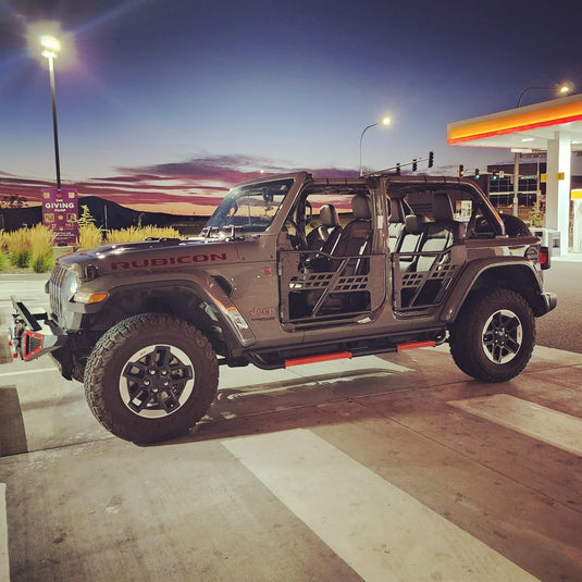 Buyer Beware: 2026 Jeep Wrangler Hinge Update Conflicts with Tube Doors