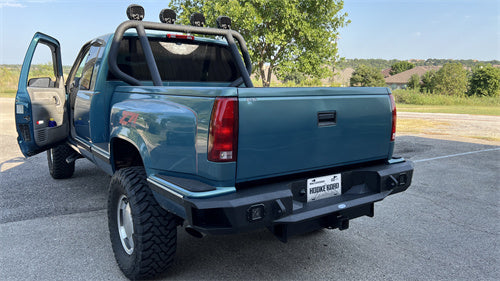 Load image into Gallery viewer, Hooke Road Aftermarket Rear Bumper for 1988-1998 Chevy Silverado 1500/2500 &amp; GMC Sierra 1500/2500 b9301 4
